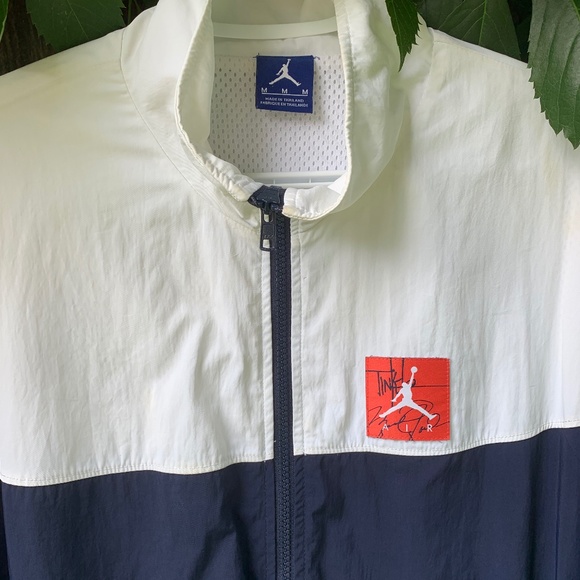 Jordan X Nike Air Windbreaker - Picture 3 of 8